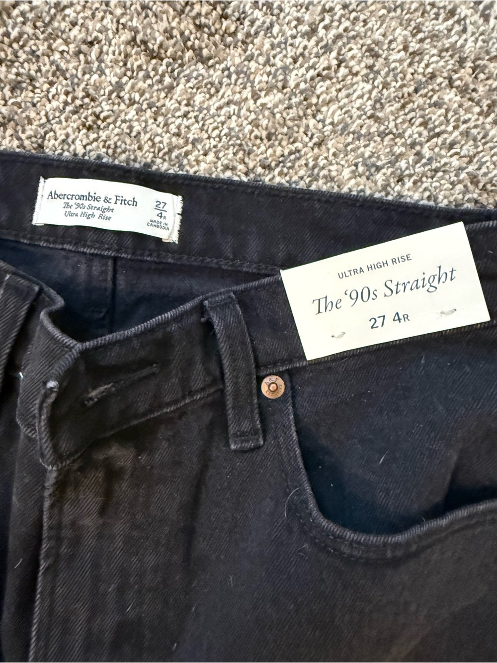 Abercrombie & Fitch Black The 90s Straight Jeans - Picture 2 of 3